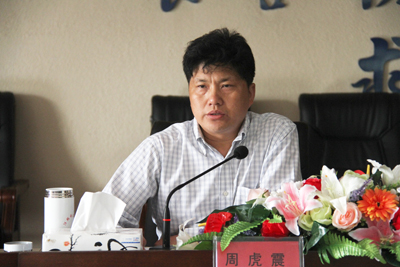 贺阳教育公司召开首次专职教师业务考试奖励大会