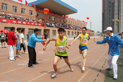 我院2013年春季运动会隆重开幕