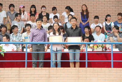 2013年春季运动会圆满闭幕