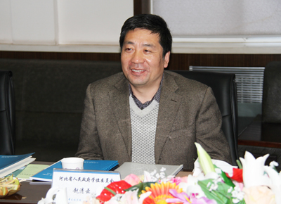 河北省人民政府学位办公室荣飞主任、赵清云副主任莅临我院指导工作