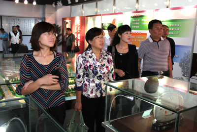 2012年保定市科协宝石学术交流暨优秀论文颁奖大会在我院举行