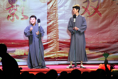 学院举行2012年迎新晚会