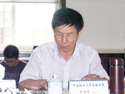 外语系顺利举办提高大学外语教学质量及四级考试通过率研讨会