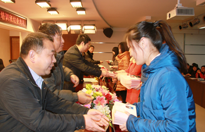 第十一期入党积极分子培训班圆满结束