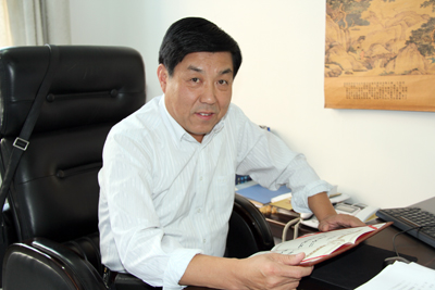 保卫处处长王刚同志被评为“2010年度学校安全稳定工作先进个人”