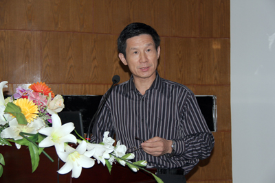 学院召开2011年暑期实习实践总结交流暨表彰大会