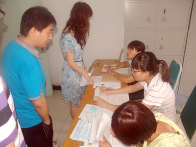 2011届毕业生离校手续办理工作全面展开