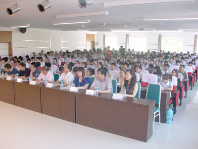 新学期全院教职工提高教学质量 深化教学改革动员大会隆重召开
