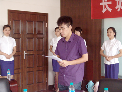 第二十六届教师节我院召开教师座谈会