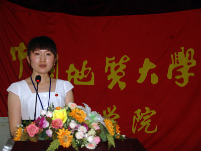 我院隆重召开第四次学生代表大会
