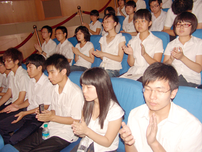 我院学生参加保定市第一届“红色文化季”启动仪式