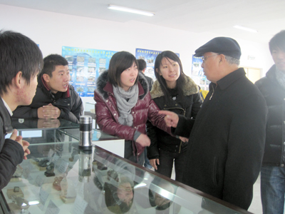 地球科学与资源系09级野外实习成果展开幕