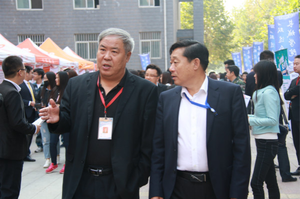 我校2017届毕业生秋季双选会成功举办