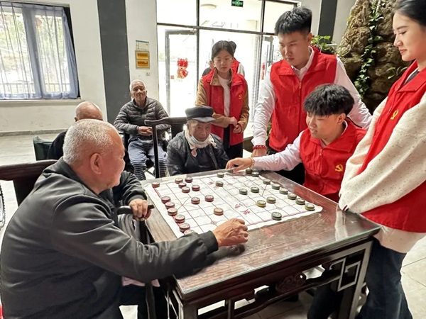 孝老敬老｜保定理工学院｜管理学院｜传承孝老情 志愿暖人心——善孝居老年服务中心志愿服务