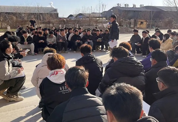 欢迎回家|保定理工学院|管理学院|欢迎回家同筑梦，携手新程共扬帆