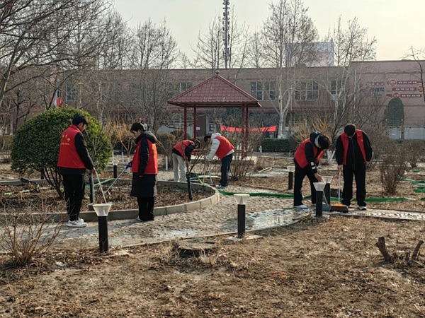 党建引领|保定理工学院|管理学院|传承红色基因，践行雷锋精神