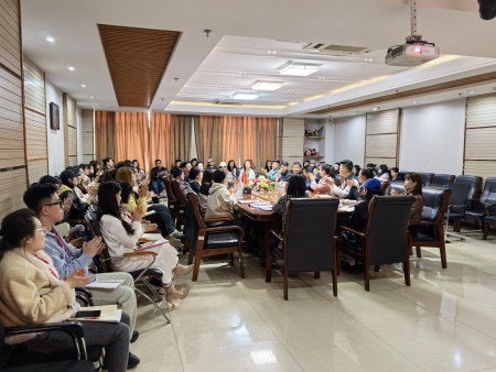 春风化雨送关怀 聚力赋能启新程 ——保定理工学院校长深入艺术学院调研指导