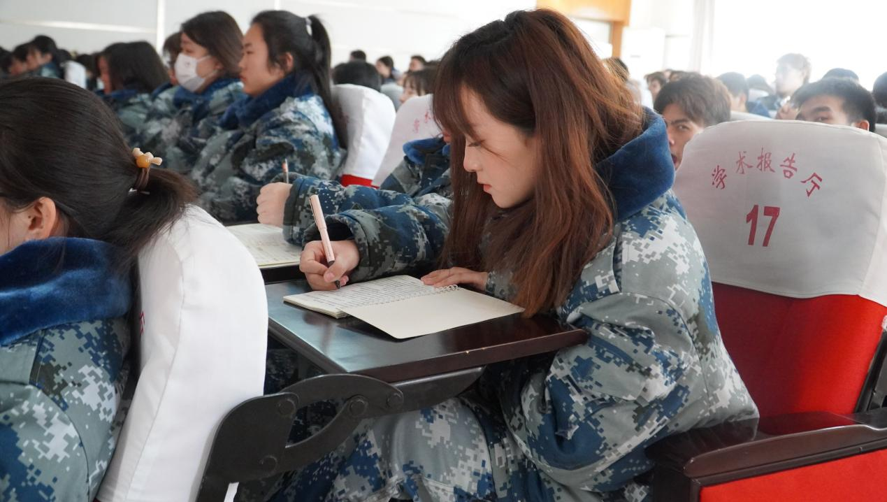 “爱耳护耳,健康聆听”爱耳日健康知识讲座