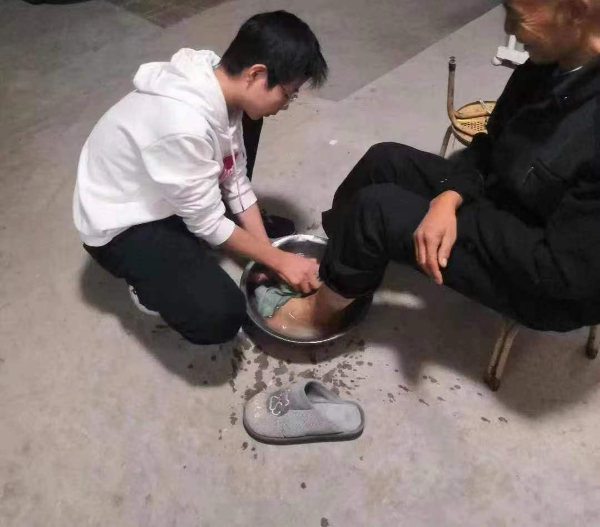 红色文化|赓续传统文化·谱写时代新篇||保理管理学子在“行”动