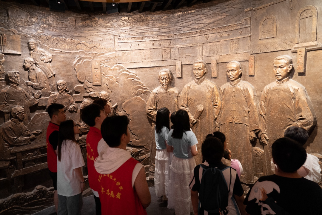 社会实践(二十)|追寻红色足迹,锤炼坚定信仰——保定理工学院资源学院“三下乡”社会实践