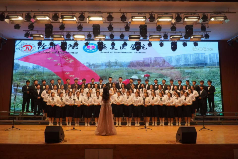 青春校园|以青春之名,颂盛世华章--保定理工学院纪念“一二·九”运动大型合唱会圆满落幕