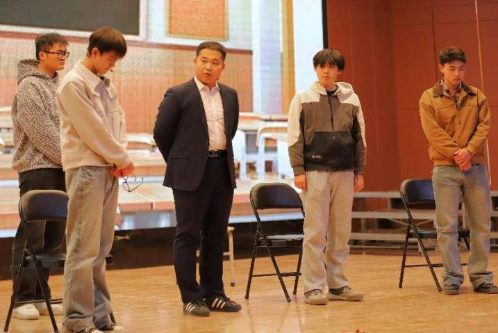 “声采飞扬·梦启新章”——保定理工学院艺术学院举办2025届播音与主持艺术专业毕业汇演
