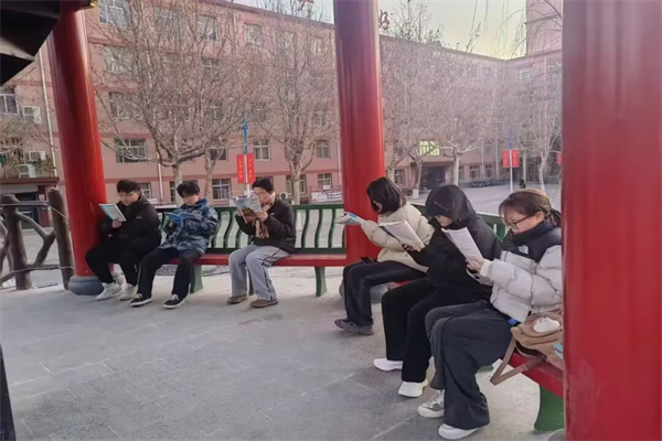 保定理工学院经济学院：晨读风尚起，学风建设与养成教育并进