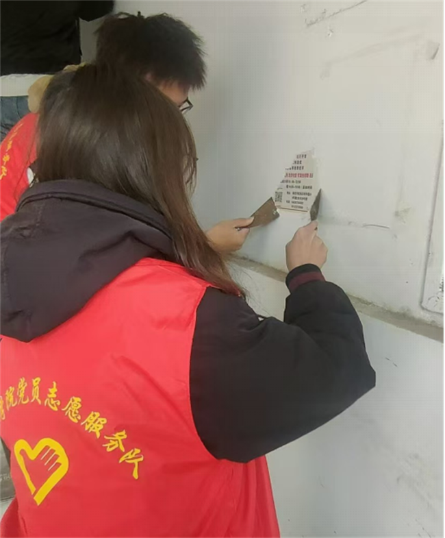 践行雷锋精神 奉献点亮青春——保定理工学院开展学习雷锋精神主题活动