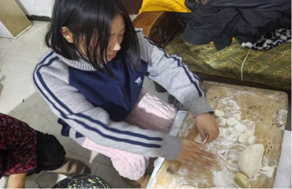 孝老爱亲（七）|保定理工学院|管理学院|以孝老爱亲之种，育德育养成之花