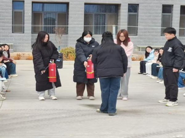 养成教育|保定理工学院|管理学院|消防安全，从我做起