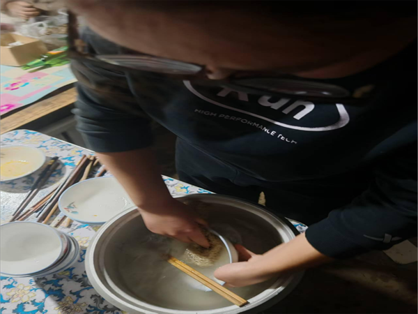 孝老爱亲（八）|保定理工学院|管理学院|传承美德，学生在行动