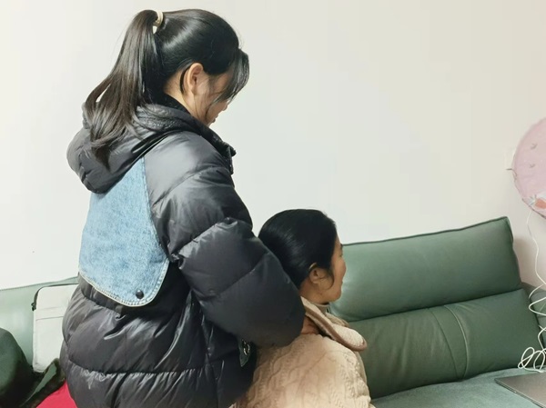 孝老爱亲（八）|保定理工学院|管理学院|传承美德，学生在行动