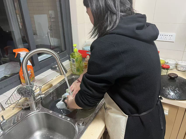 孝老爱亲（九）|保定理工学院|管理学院|行孝老爱亲，彰显青春风采