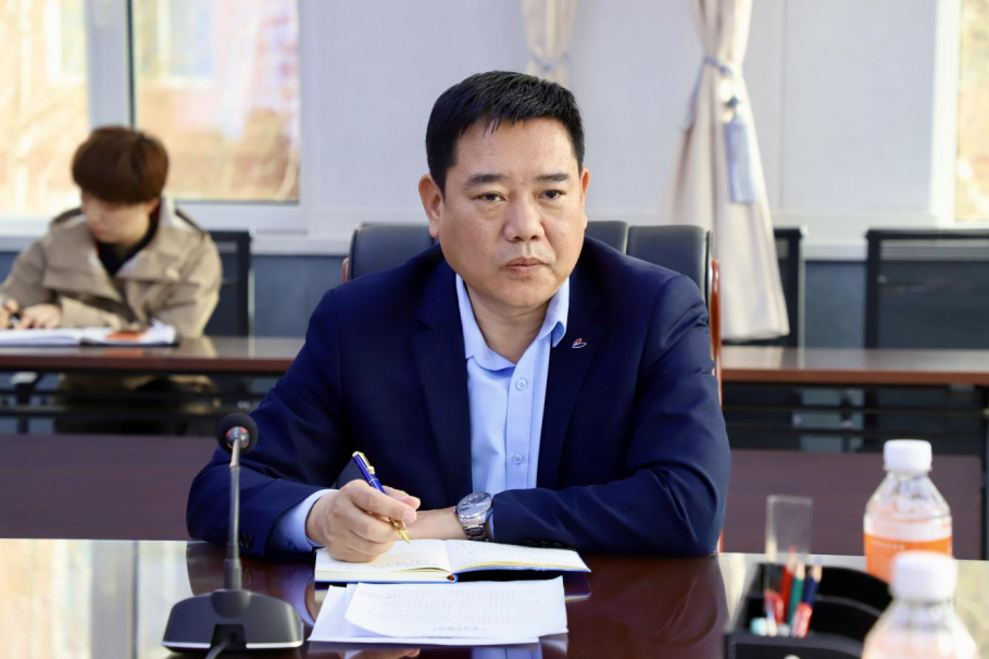 共签安全责任书，同筑校园“防护盾”——保定理工学院召开安全工作推进会议