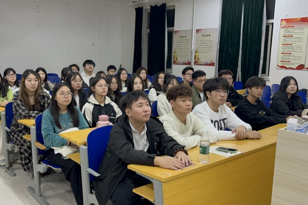 保定理工学院康复医学院组织学生开展