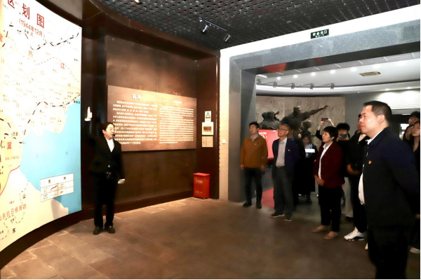 保定理工学院与阜平城南庄晋察冀边区革命纪念馆签署合作协议