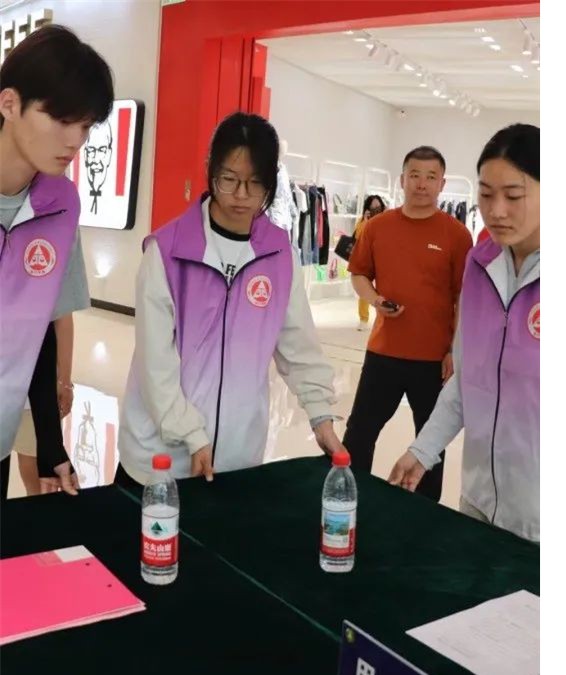 公益活动保定理工学院会计学院青春志愿行，助残暖人心——保定理工学院会计学院学子为助残活动注入青春力量