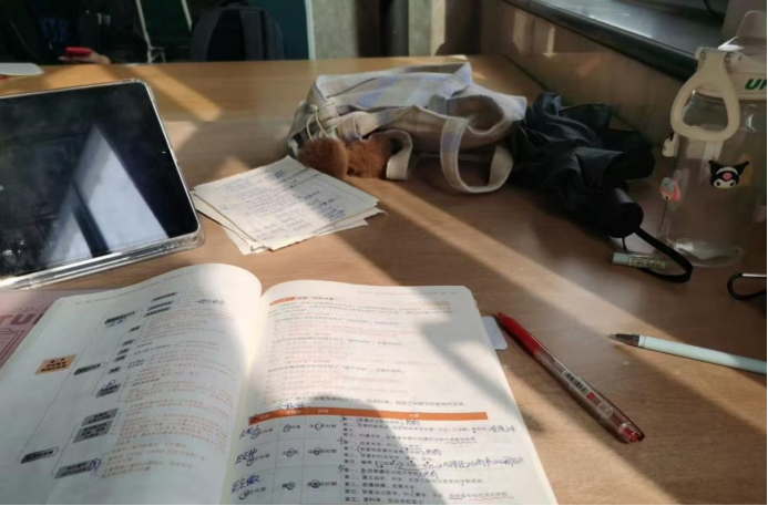 保定理工学院||教育学院||研路星火引航者，榜样辉光映征程（一）