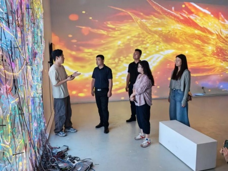 保定理工学院艺术学院走访北京澜景科技有限公司——校企携手共探数字艺术新篇