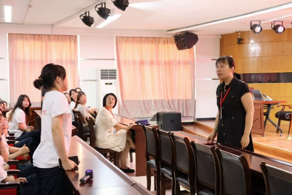 【学展新篇，逐梦经院】筑梦新起点，启航新征程——财务管理专业2025级新生入学教育圆满举行