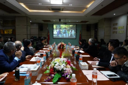 “共筑非遗梦，携手创未来”——保定理工学院2025年非物质文化遗产传承与发展共同体成立大会圆满召开