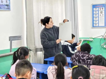 美育润童心 文艺助振兴｜保定理工学院美育支教走进易县乡村小学