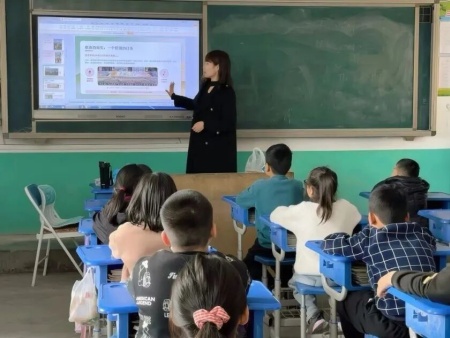 美育润童心 文艺助振兴｜保定理工学院美育支教走进易县乡村小学