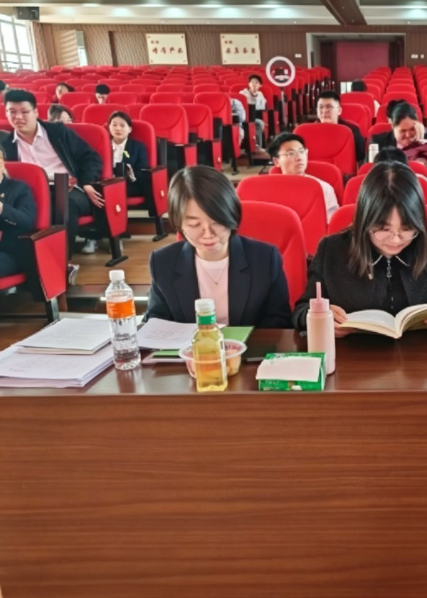 保定理工学院第十六届全国大学生电子商务“创新、创意及创业”挑战赛校赛终极赛圆满落幕