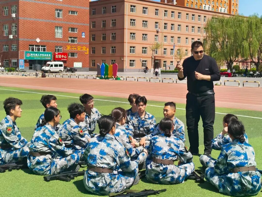 聚力转型砺精兵 初心如磐担使命——我校国旗护卫队开启实战化综合训练新征程