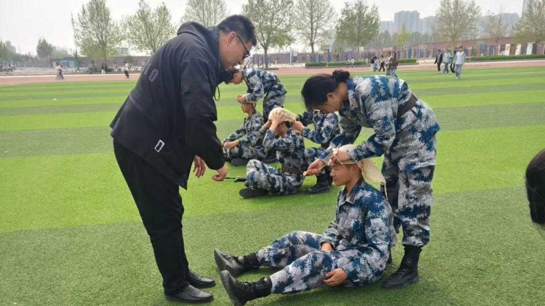 聚力转型砺精兵 初心如磐担使命——我校国旗护卫队开启实战化综合训练新征程