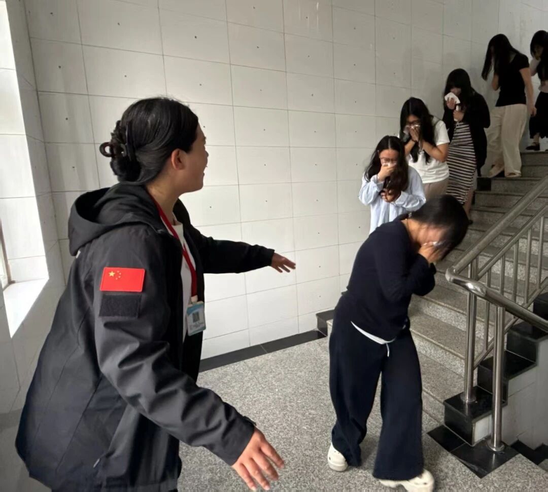 筑牢安全防线 守护平安校园——我校管理学院扎实开展春季消防应急疏散演练