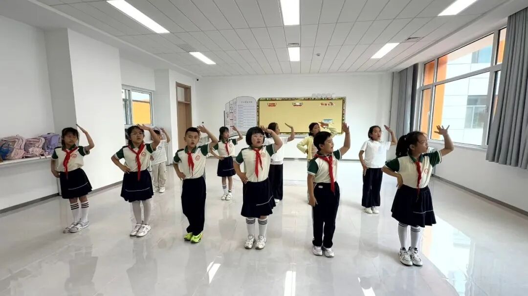 【5·益行动】保定理工学院社会公益日活动纪实：看保理青年“益”起发光