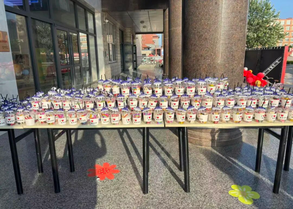 【教育学院·毕业季】盛夏骊歌起，扬帆赴新程教育学院以满满仪式感，温情送别2026届毕业生