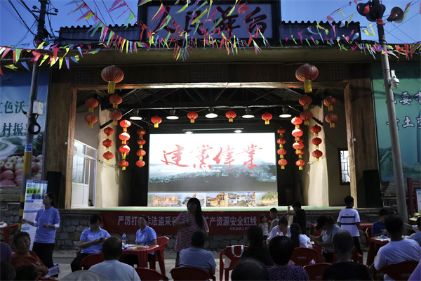 红医践志赴乡土,红心筑梦续华章——康复医学院赴顾家台村开展三下乡暑期志愿服务活动